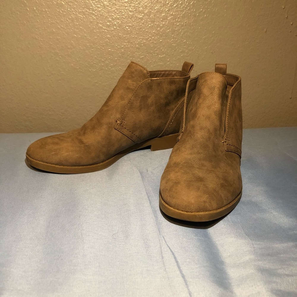 Indigo.rd Beige Ankle Boots